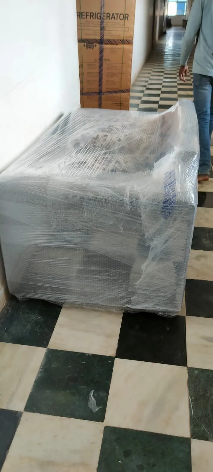Sri Kamakshithayi Packers - Packing